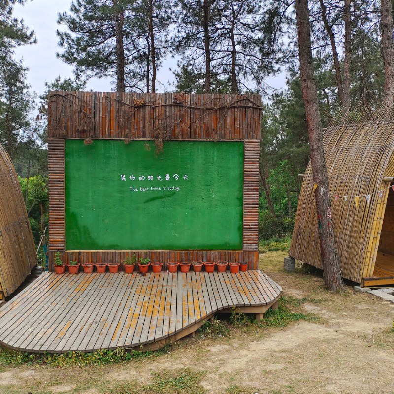 中国式饭局，不在饭，而在局 人这一辈子，能交心的人不过巴掌之数， 喜我者我惜之，嫌我者我弃之